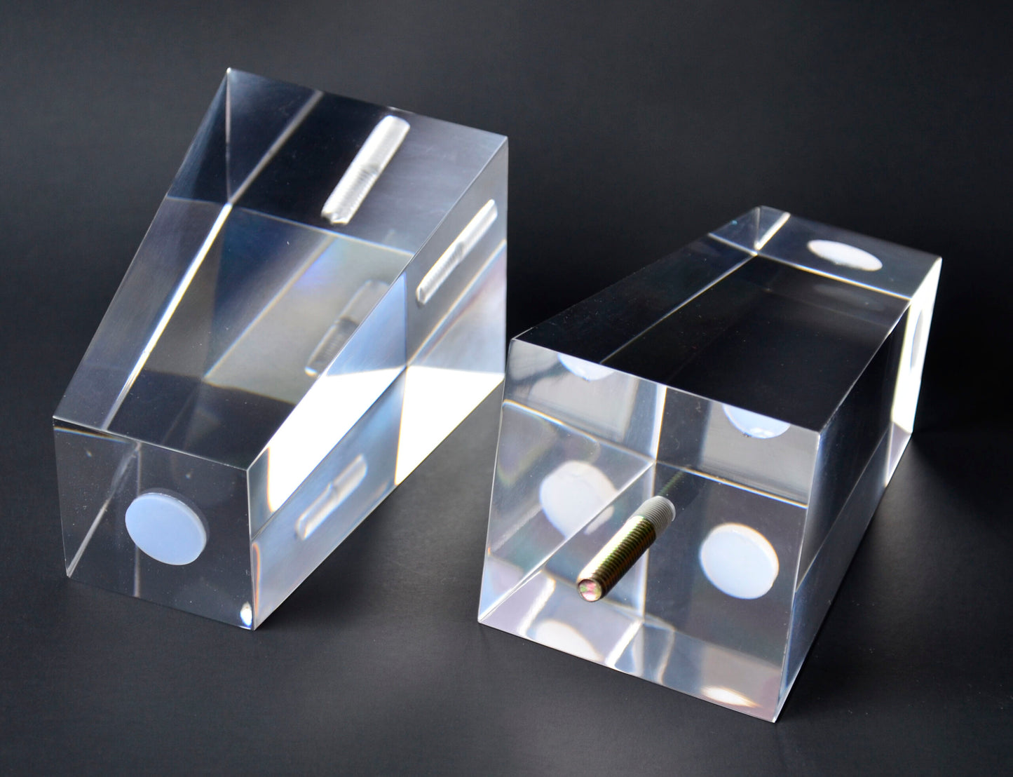 Acylic Lucite Pyramid Furniture Legs for Sofa, Cabinet, Vanity, ET Center, 5" 4pc, 5032A